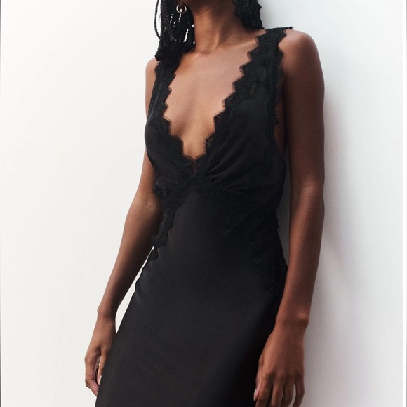 SHONA JOY CAMILLE LACE CROSS BACK DRESS (SOLD) - Picture 3 of 10